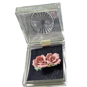 NEW Vintage Ceramic Pink Rose Pin Brooch In Acrylic Display Box